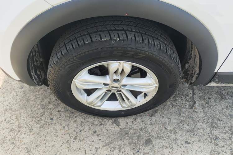 Used Qoros 5 2018 Revised Version 1.6T Automatic Leading Edition Exterior 4