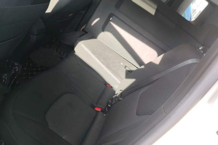 Used Jeep Renegade 2017 180T Automatic High-Energy Version
