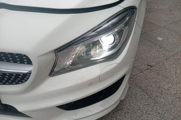 Used Mercedes-Benz CLA 2015 CLA 220 4MATIC
