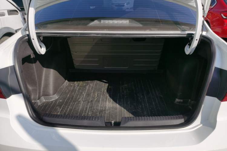 Used Jetta VA3 2024 1.5L Manual Entry-Level Version Trunk