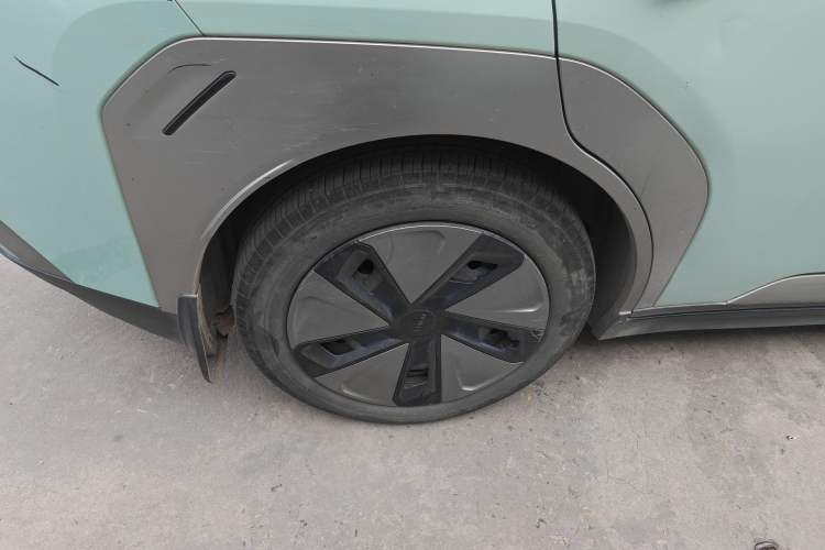 Used AION Y 2023 Plus 510 Tech Edition
