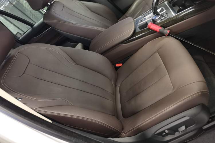 Used BMW X5 2014 xDrive35i Leading Model