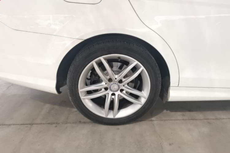 Used Mercedes-Benz C-Class 2013 C 180 Classic Grand Edition
