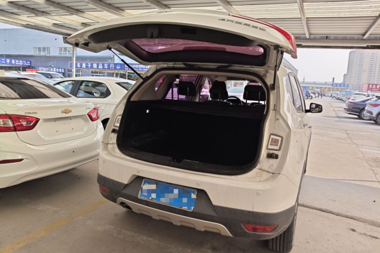 Used Baojun 560 2015 1.8L Manual Elite Edition
