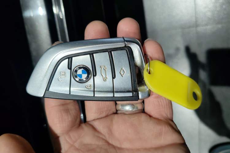 Used BMW 5 Series 2018 Restyled 530Li Leading Edition M Sport Package
