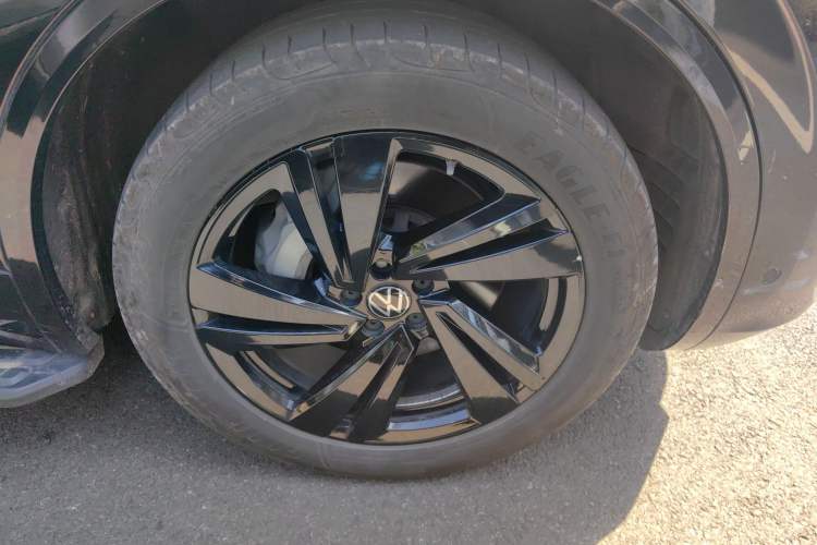 Used Volkswagen Touareg 2021 3.0 TSI Luxury Edition Black Diamond Sport Package