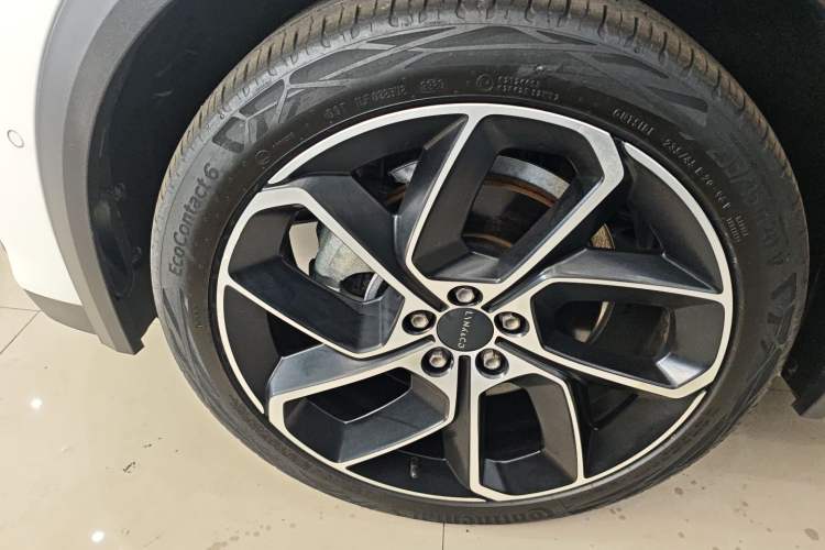 Used Lynk & Co 05 2020 2.0TD Two-Wheel Drive Shine Halo