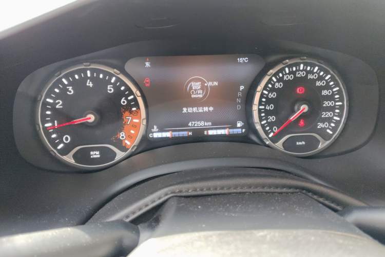 Used Jeep Renegade 2016 1.4T Automatic Jingneng Version+ Odometer Close Up