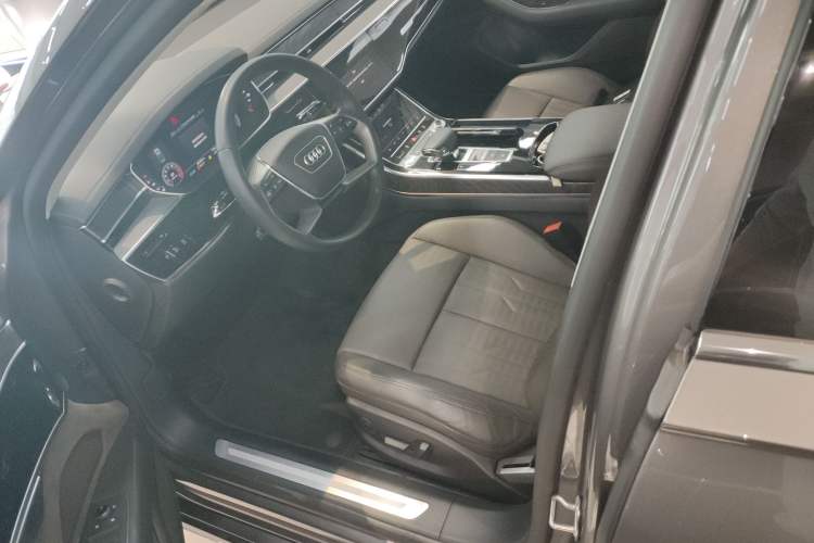 Used Audi A8 2018 A8L 55 TFSI quattro Launch Edition Elite Model
