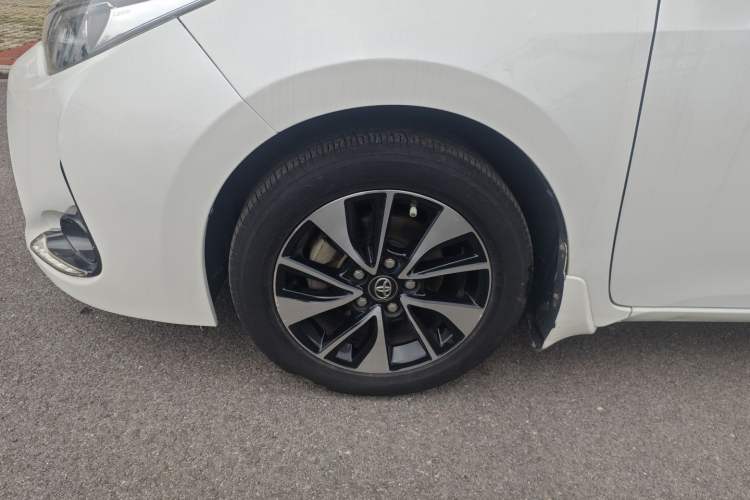 Used Toyota Levin 2018 185T CVT Luxury Edition China V Standard Left Front Wheel Hub