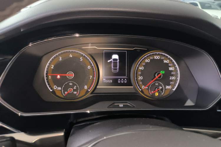 Used Volkswagen Passat 2019 330TSI Elite Edition China VI Instrument Cluster