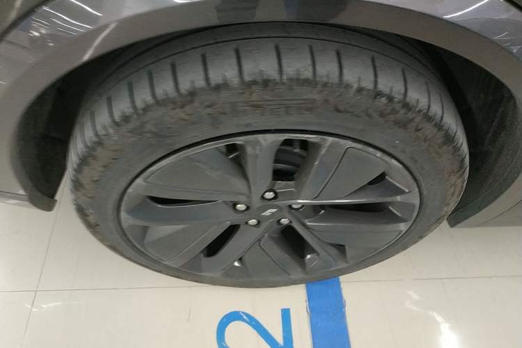 Used Li Auto L9 2022 Max model
