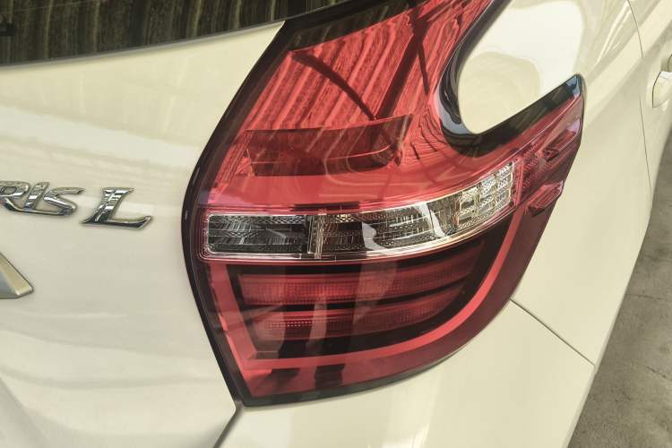 Used Toyota YARiS L Zhi Xuan 2016 Revised 1.5E CVT Charming Edition
