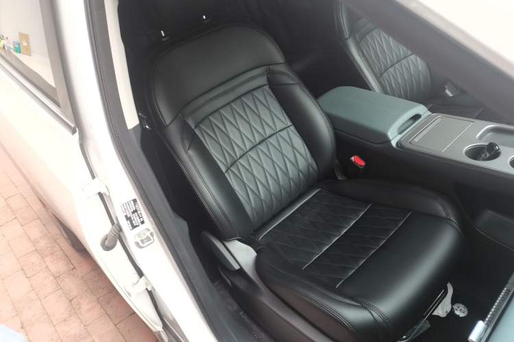 Used AION Y 2023 Plus 510 Enjoy Edition