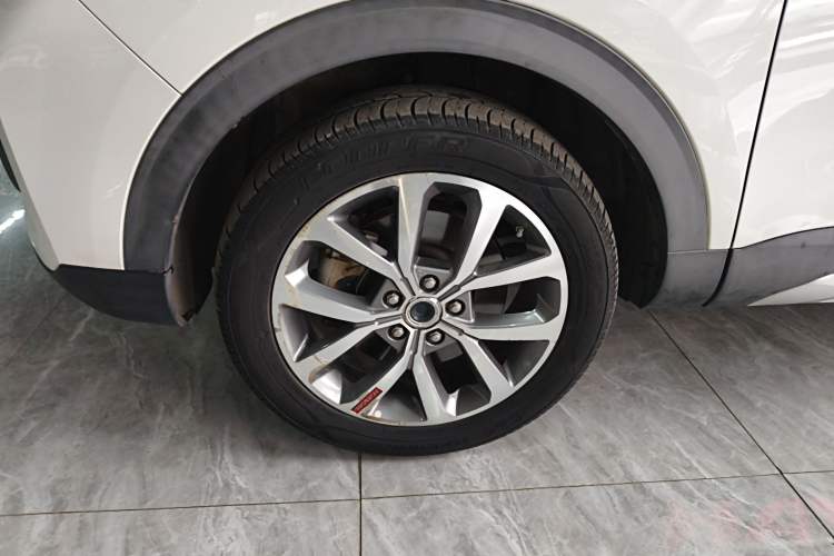 Used Haval H2s 2017 Red-Label 1.5T Dual-Clutch Luxury Model