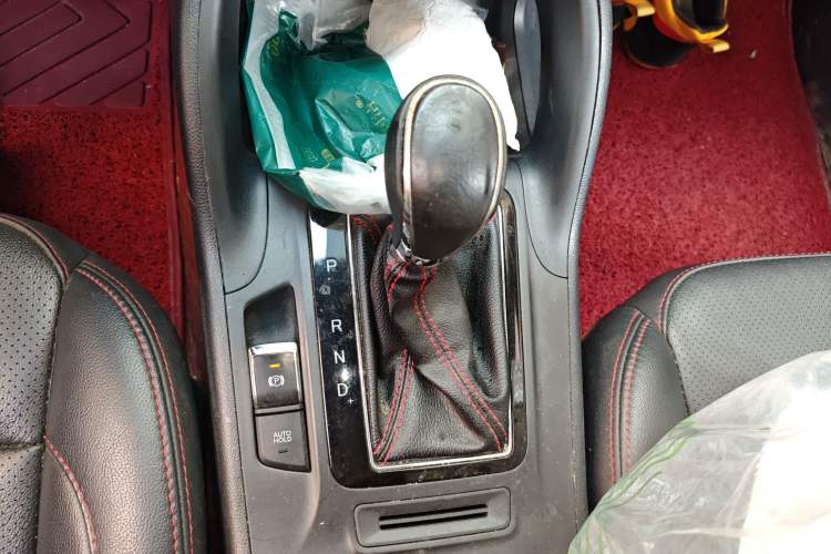 Used Changan CS75 2016 1.8T Automatic Elite Model China V Standard