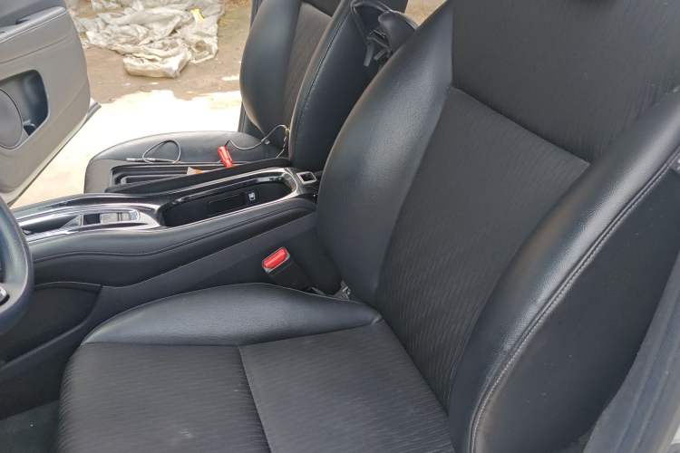 Used Honda Vezel 2020 1.5L CVT Pioneer Edition