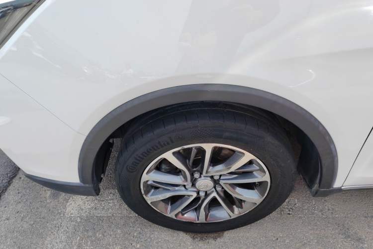 Used Baojun 730 2017 1.8L iAMT Prestige Version 7 Seats Left Front Wheel Hub