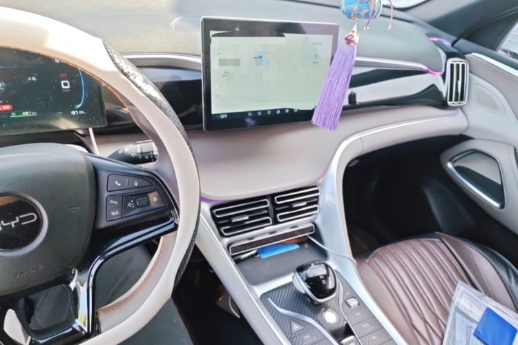 Used BYD Song Pro New Energy 2024 HONOR Edition DM-i 71KM Navigation Model
