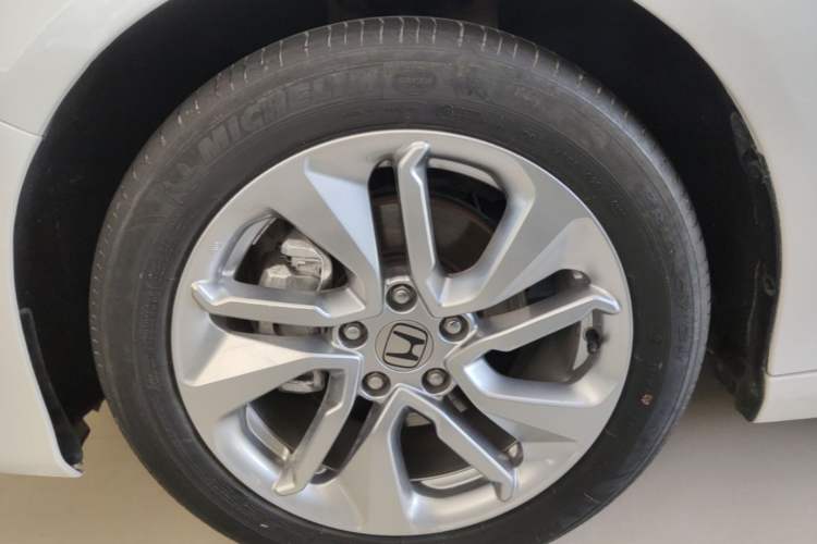 Used Honda Accord 2018 260TURBO Luxury Edition China VI Left Front Wheel Hub