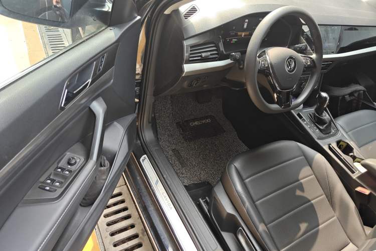 Used Volkswagen Lavida 2022 1.5L Automatic Comfort Edition Driver Seat