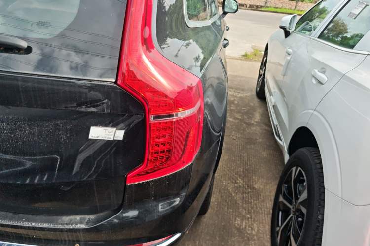 Used Volvo XC90 New Energy 2024 T8 Luxury Flagship 7-Seater
