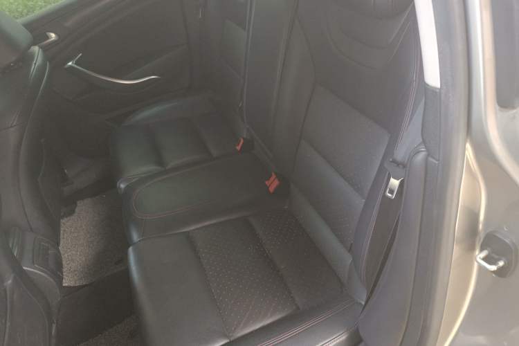 Used Citroen C5 2014 1.6T Automatic Luxury Model
