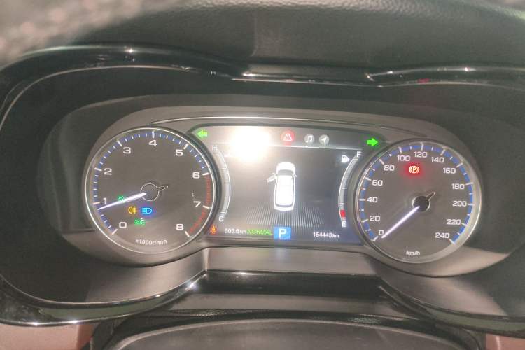 Used GAC Trumpchi GS8 2017 320T Two-Wheel Drive Luxury Smart Connectivity Version (7 Seats)