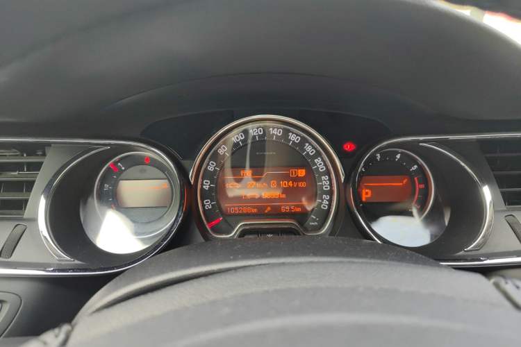 Used Citroen C5 2010 2.3L Automatic Luxury Edition Instrument Cluster