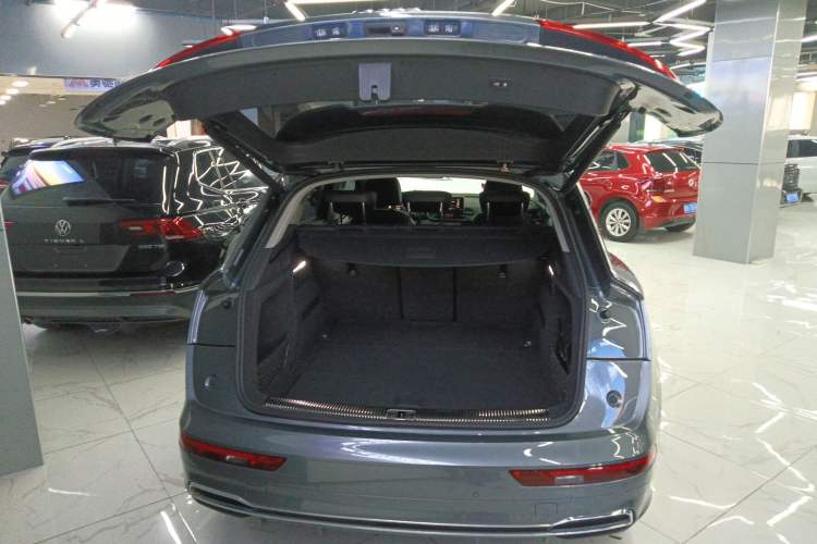 Used Audi Q5L 2020 Updated 40 TFSI Prestige Fashion Edition