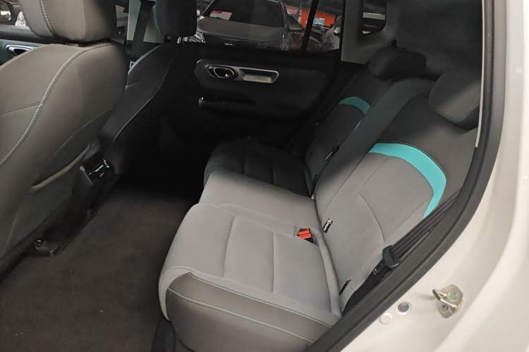 Used AION Y 2024 Younger