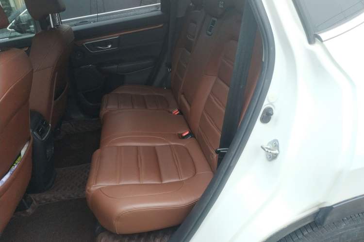 Used Honda CR-V 2021 240TURBO CVT 2WD Fashion Edition
