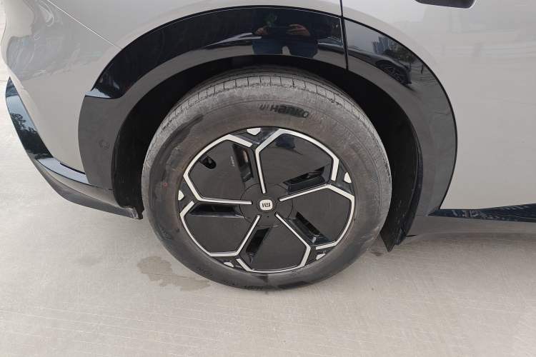 Used Xiaomi Auto YU7 2025 Ultra-Long Range Rear-Wheel Drive Version