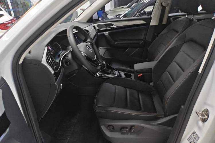 Used Volkswagen Tayron 2021 280TSI Two-Wheel Drive Luxury Smart Connectivity Version