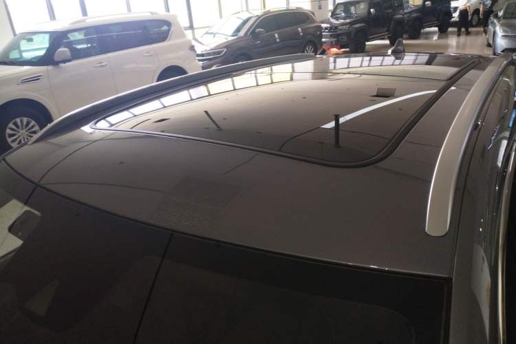 Used BYD Song PLUS New Energy 2021 DM-i 100KM Four-Wheel Drive Flagship PLUS