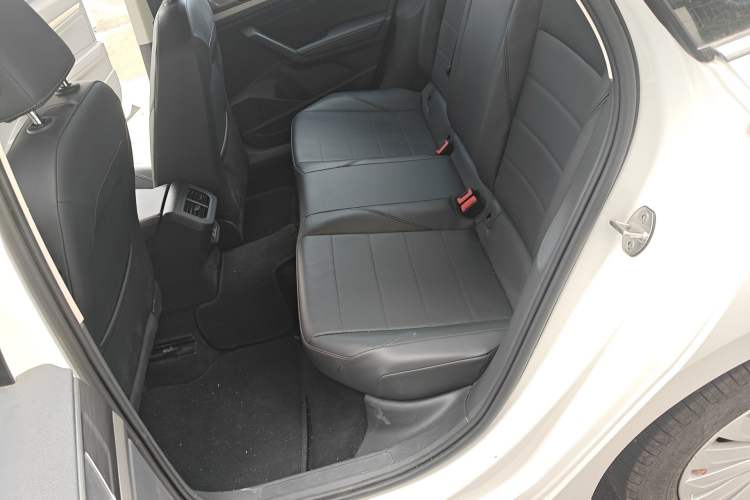 Used Volkswagen Lavida 2018 1.5L Automatic Comfort Edition China V Standard