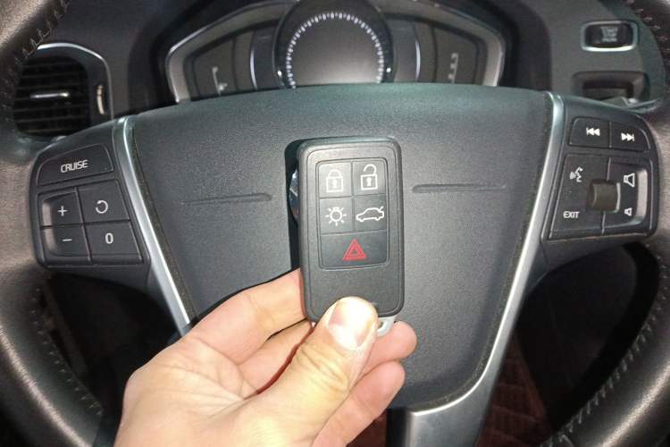 Used Volvo S60 2019 S60L Facelift T5 Intelligent Advanced Edition