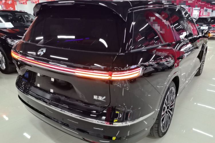 Used Nio ES8 2026 Model 6-seat Executive Signature Edition Rear Right 45 Deg