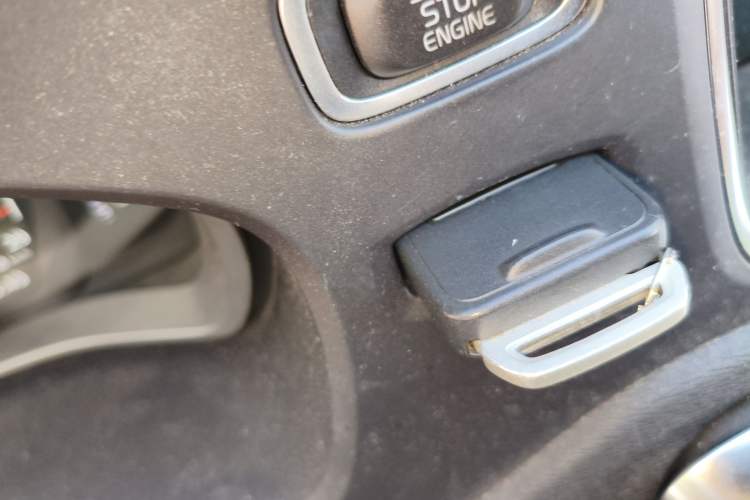 Used Volvo V40 2017 T3 Zhiyi Edition