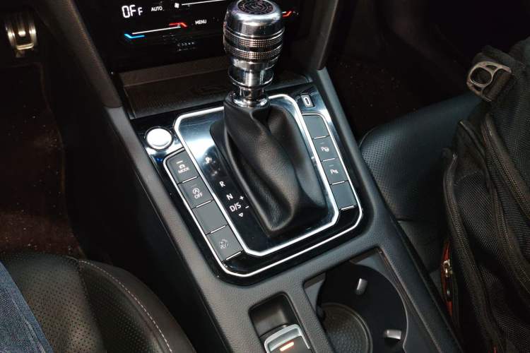 Used Volkswagen FAW-Volkswagen CC 2023 Hunting Vehicle 380TSI Hunter's Heart Edition
