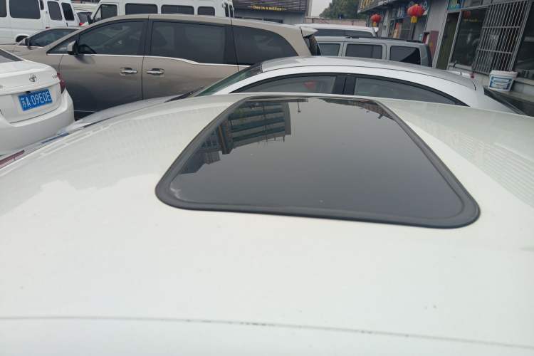 Used Peugeot 408 2016 1.6T Automatic Luxury Edition Roof