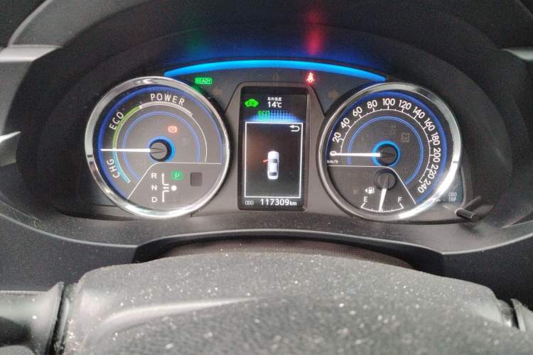 Used Toyota Corolla 2016 Dual-Engine 1.8L E-CVT Elite Edition