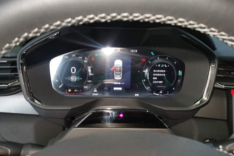 Used Lynk & Co 01 2023 2.0TD Four-Wheel Drive Dark Night Edition
