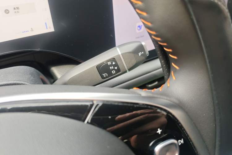 Used CHANGAN CS75 PLUS 2025 4th Generation 1.5T New Blue Whale Smart Flagship Version Gear Lever