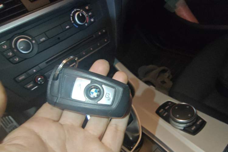 Used BMW X3 2016 sDrive20i
