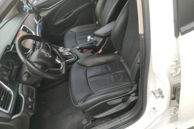 Used Buick GT 2015 15N Automatic Deluxe Edition