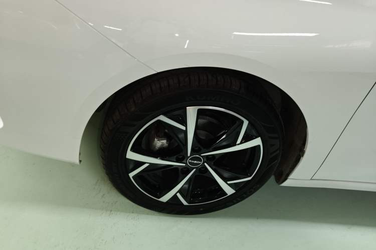 Used Roewe i5 2023 1.5L CVT Luxury Edition