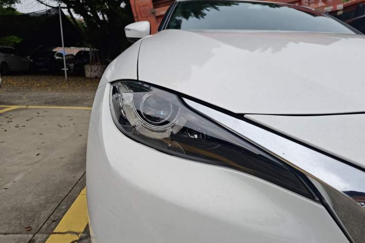 Used Mazda CX-4 2018 2.5L Automatic 4x4 Skyactiv GT Sport Edition China V Standard