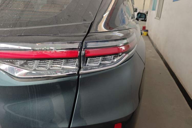 Used Honda UR-V 2020 370TURBO Two-Wheel Drive Luxury Edition Right Rear Taillight