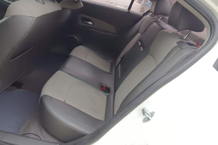 Used Chevrolet Cruze 2013 1.8L SE AT